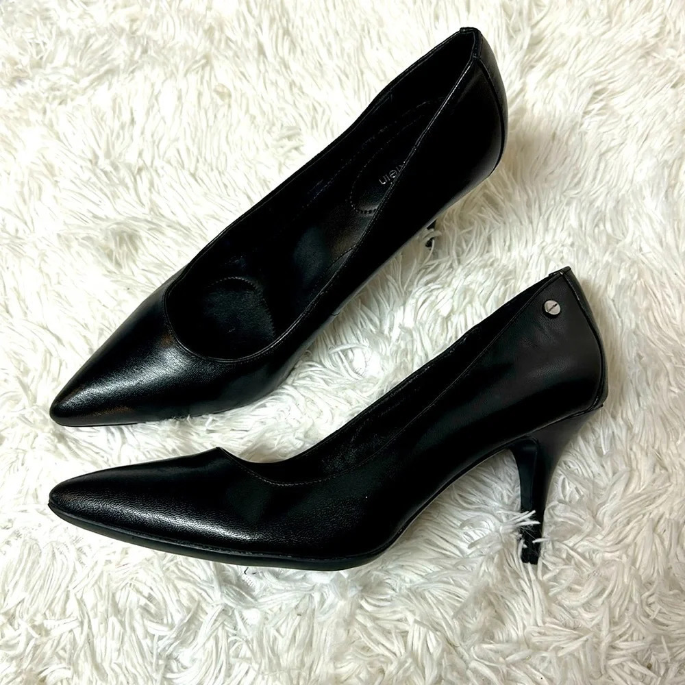 Calvin Klein Nadine Leather Pumps 10M 3” Heels